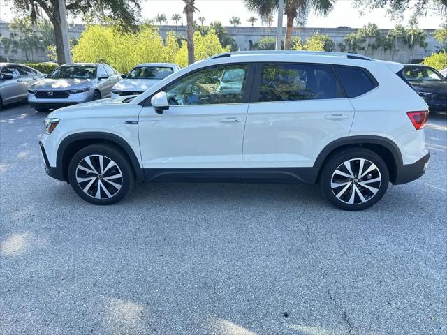 2023 Volkswagen Taos 1.5T SE