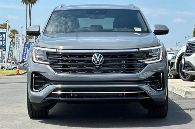 2026 Volkswagen Atlas Cross Sport SEL Premium R-Line