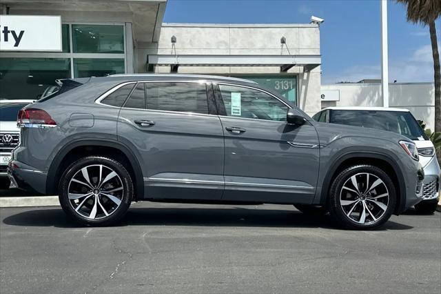 2026 Volkswagen Atlas Cross Sport SEL Premium R-Line