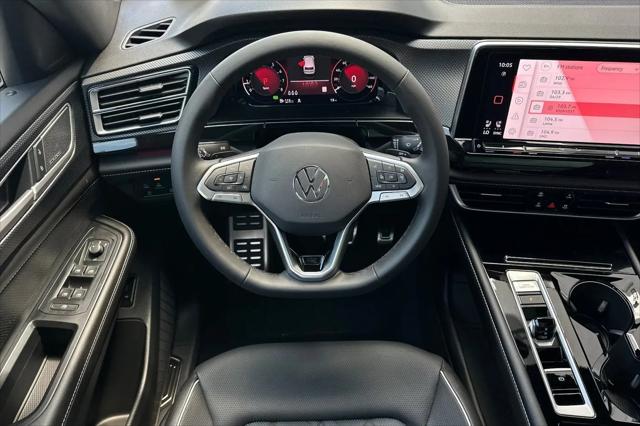 2026 Volkswagen Atlas Cross Sport SEL Premium R-Line