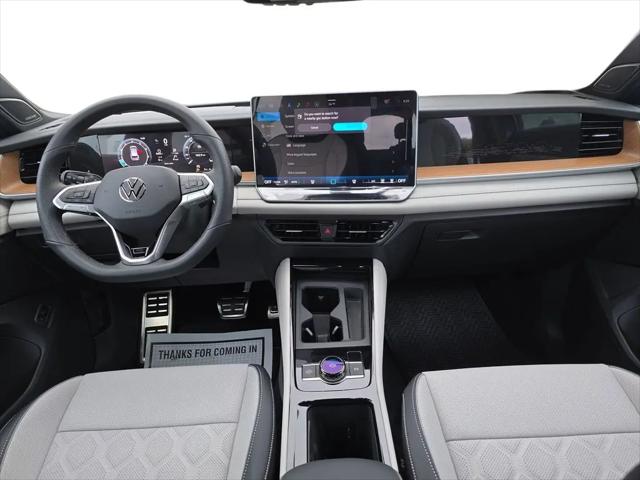 2026 Volkswagen Tiguan SEL R-Line Turbo