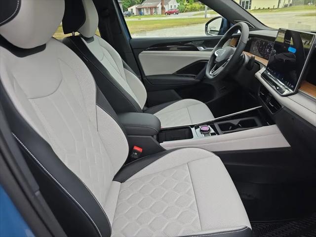 2026 Volkswagen Tiguan SEL R-Line Turbo