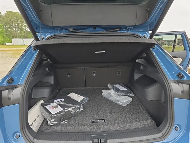 2026 Volkswagen Tiguan SEL R-Line Turbo