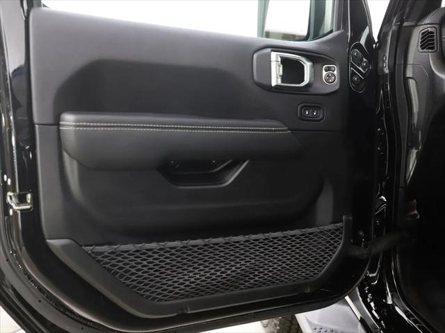 2023 Jeep Wrangler 4-Door Sahara