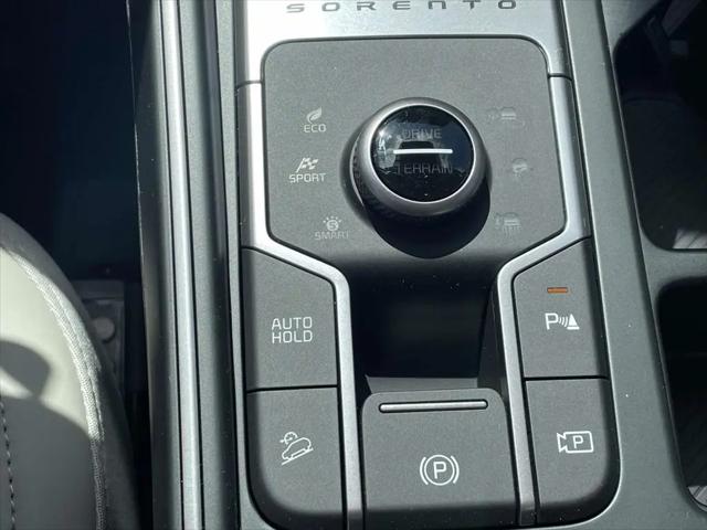 2026 Kia Sorento Hybrid EX