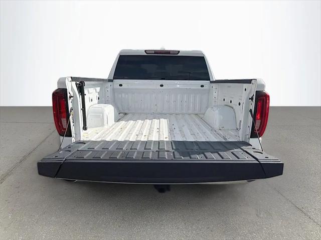 2024 GMC Sierra 1500 4WD Crew Cab Short Box SLT