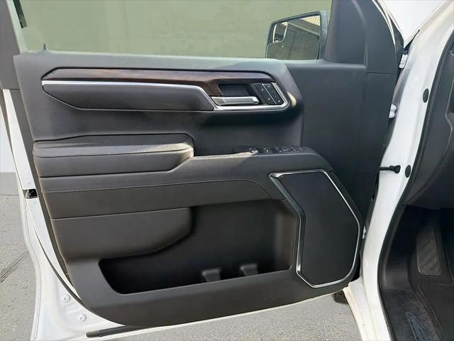 2024 GMC Sierra 1500 4WD Crew Cab Short Box SLT