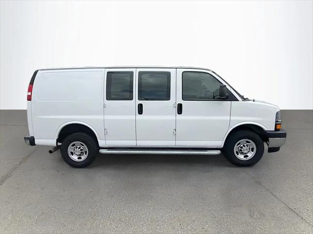 2024 Chevrolet Express Cargo Van RWD 2500 Regular Wheelbase WT