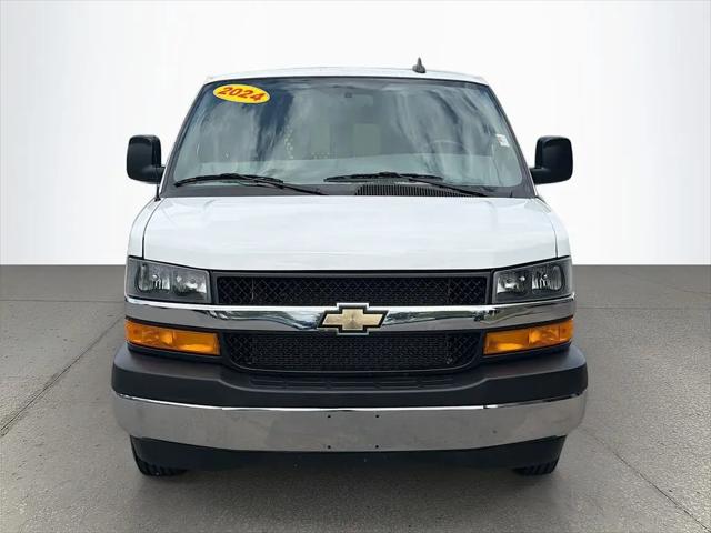 2024 Chevrolet Express Cargo Van RWD 2500 Regular Wheelbase WT
