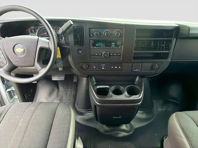 2024 Chevrolet Express Cargo Van RWD 2500 Regular Wheelbase WT