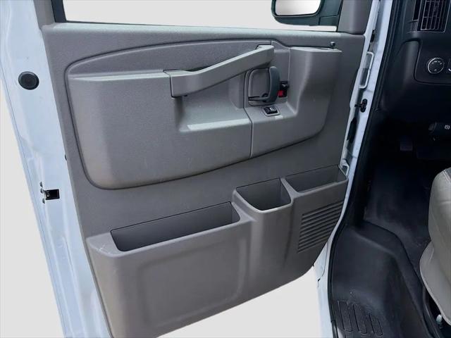 2024 Chevrolet Express Cargo Van RWD 2500 Regular Wheelbase WT