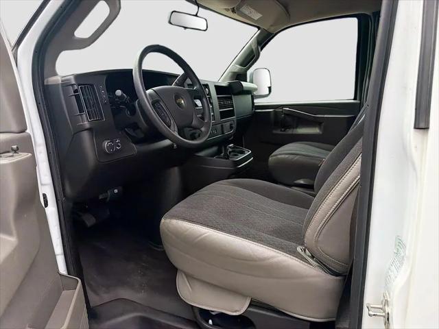 2024 Chevrolet Express Cargo Van RWD 2500 Regular Wheelbase WT