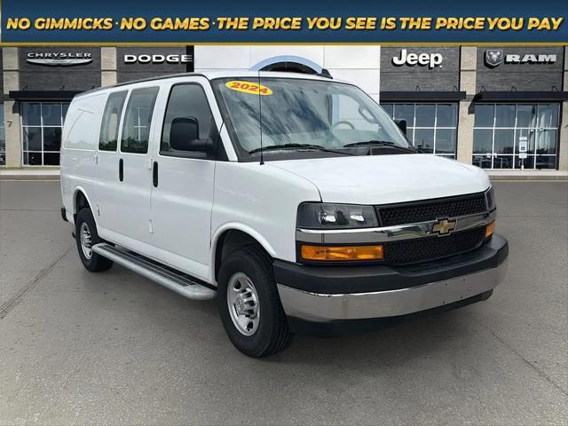 2024 Chevrolet Express Cargo Van RWD 2500 Regular Wheelbase WT for sale in Mount Juliet, TN