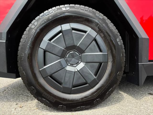 2024 Tesla Cybertruck All-Wheel Drive