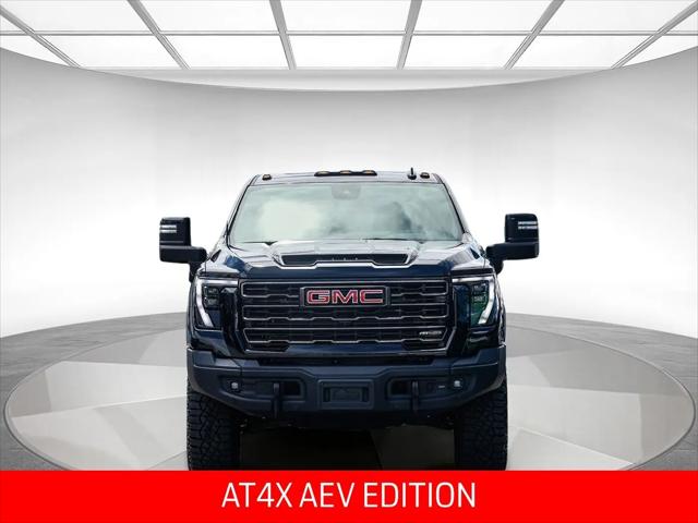 2025 GMC Sierra 2500HD 4WD Crew Cab Standard Bed AT4X