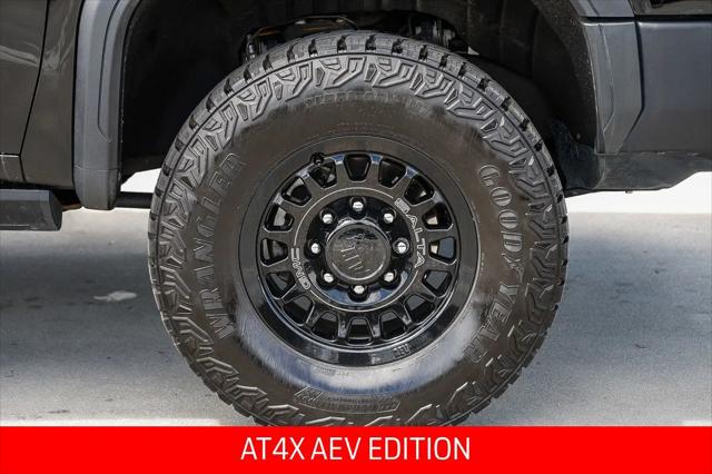 2025 GMC Sierra 2500HD 4WD Crew Cab Standard Bed AT4X