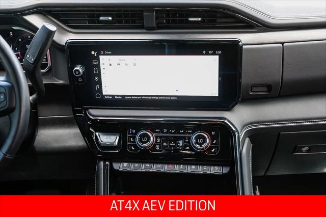 2025 GMC Sierra 2500HD 4WD Crew Cab Standard Bed AT4X