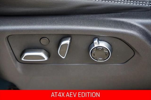 2025 GMC Sierra 2500HD 4WD Crew Cab Standard Bed AT4X