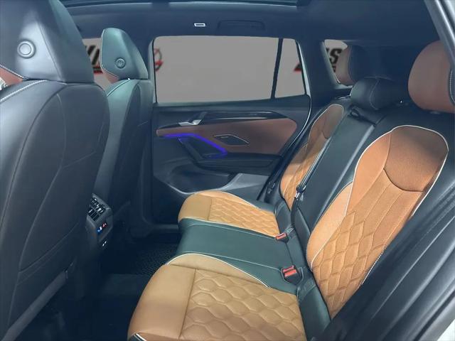 2025 Volkswagen Tiguan 2.0T SEL R-Line