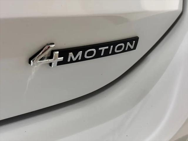 2025 Volkswagen Tiguan 2.0T SEL R-Line