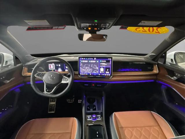 2025 Volkswagen Tiguan 2.0T SEL R-Line