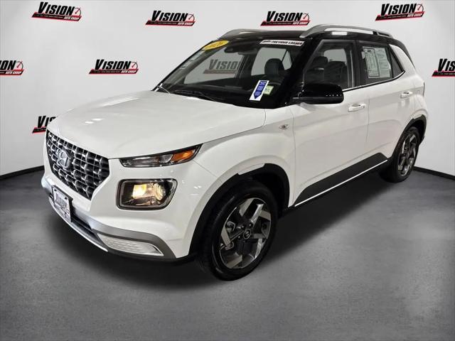 2026 Hyundai Venue SEL w/Two-Tone Roof for sale in Henrietta, NY