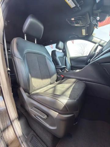 2025 Jeep Grand Cherokee L Altitude 4x4