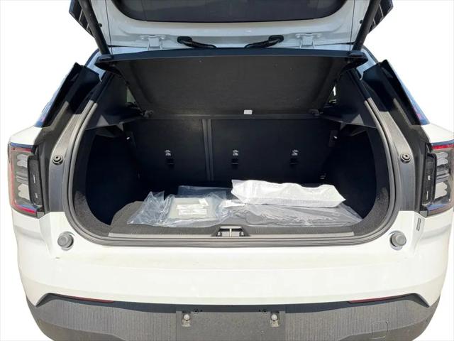 2026 Volvo EX30 Plus Twin Motor Performance, Fully electric