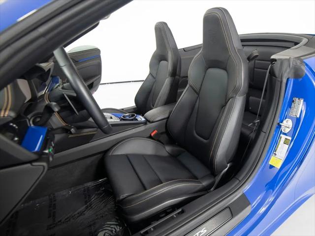 2025 Porsche 911 Carrera 4 GTS Cabriolet