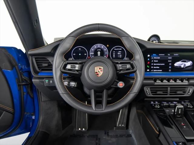2025 Porsche 911 Carrera 4 GTS Cabriolet