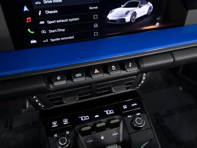 2025 Porsche 911 Carrera 4 GTS Cabriolet
