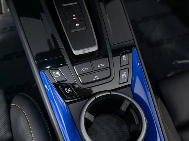 2025 Porsche 911 Carrera 4 GTS Cabriolet
