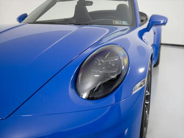 2025 Porsche 911 Carrera 4 GTS Cabriolet