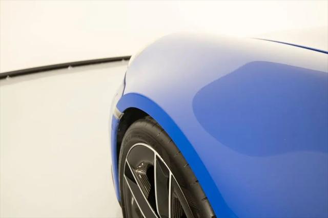 2025 Porsche 911 Carrera 4 GTS Cabriolet