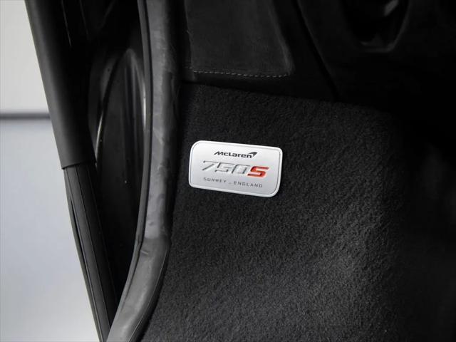 2024 McLaren 750S Spider