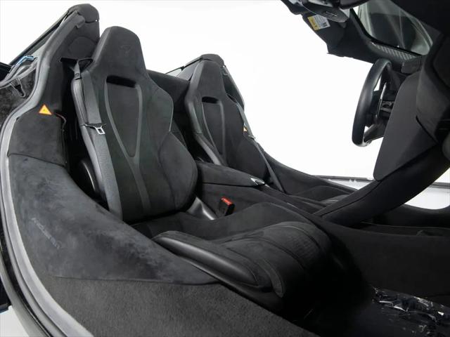 2024 McLaren 750S Spider