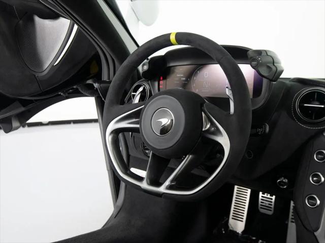 2024 McLaren 750S Spider