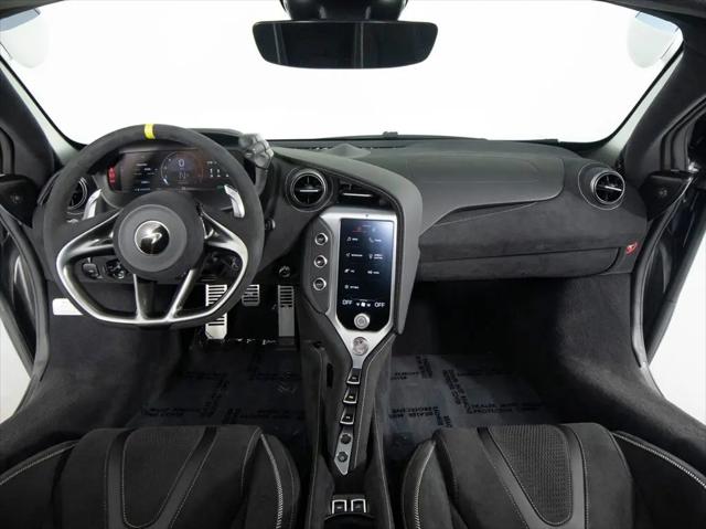 2024 McLaren 750S Spider