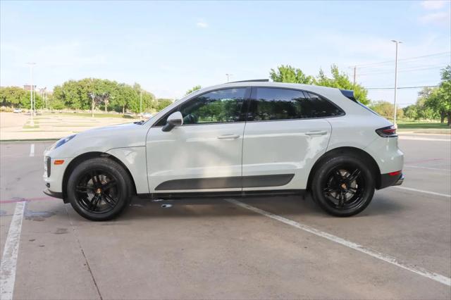 2020 Porsche Macan Macan