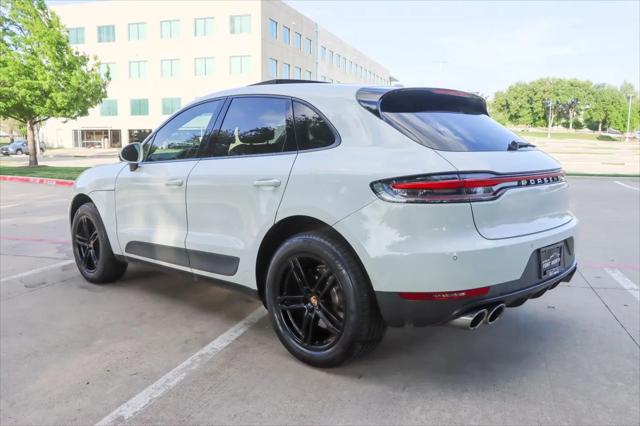 2020 Porsche Macan Macan