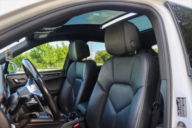 2020 Porsche Macan Macan