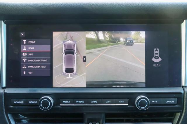 2020 Porsche Macan Macan