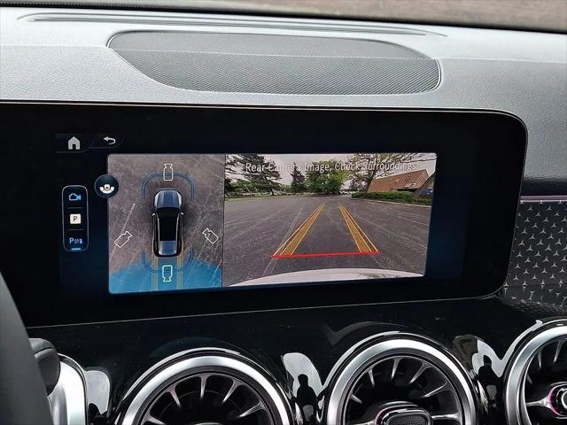 2026 Mercedes-Benz GLB 4MATIC