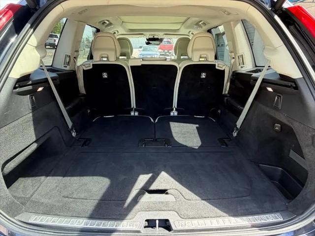 2017 Volvo XC90 Hybrid T8 Inscription