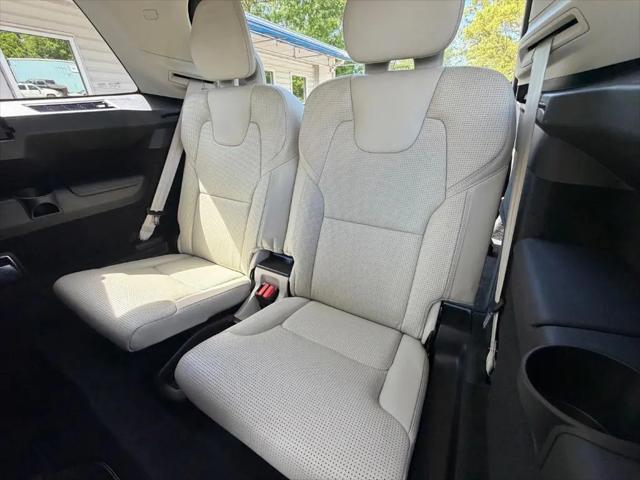 2017 Volvo XC90 Hybrid T8 Inscription