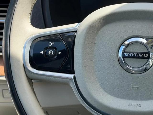 2017 Volvo XC90 Hybrid T8 Inscription