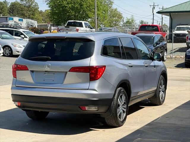 2017 Volvo XC90 Hybrid T8 Inscription