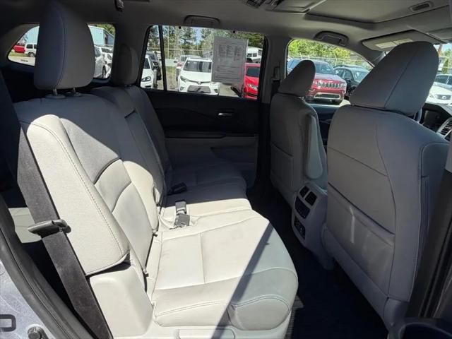 2017 Volvo XC90 Hybrid T8 Inscription