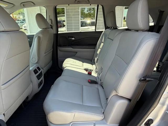 2017 Volvo XC90 Hybrid T8 Inscription