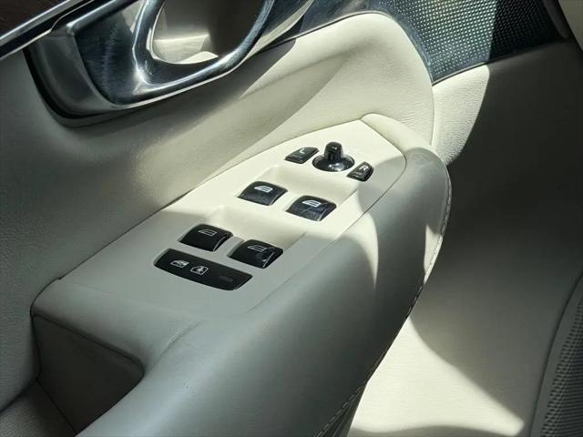2017 Volvo XC90 Hybrid T8 Inscription